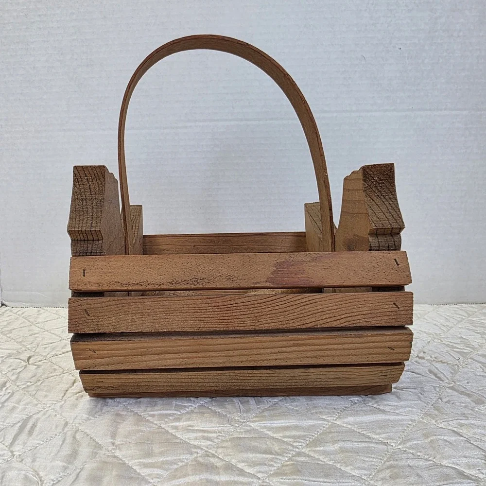 Vintage Cottagecore Wooden Eggs Basket Hearts Chickens Kitschy Country